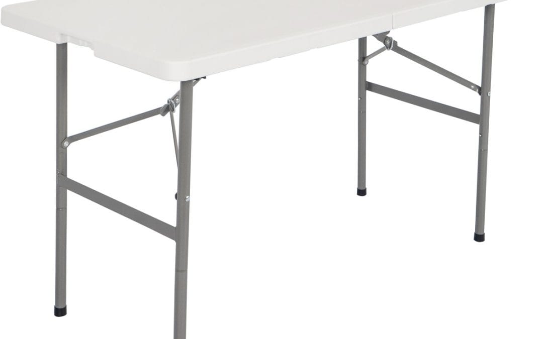 4ft Plastic Table